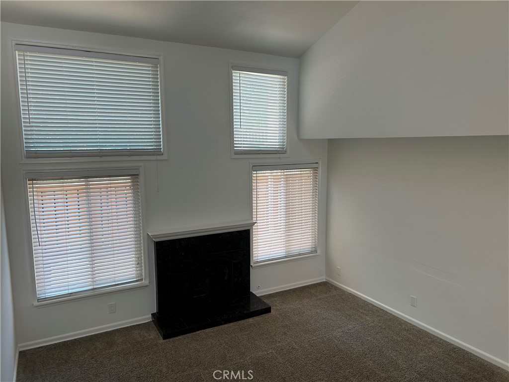 6560 E Camino Vista 2