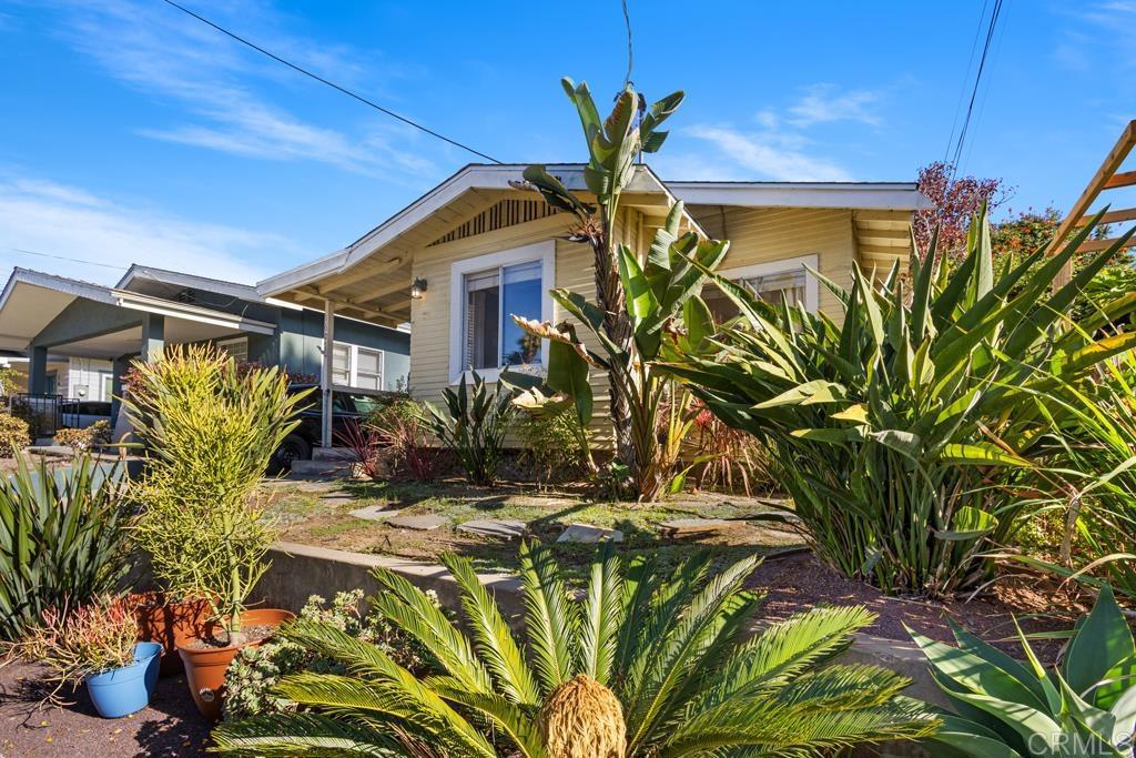 Duplex (Front unit two bed/one bath / Back unit one bed/one bath) Ideally located in the heart of Hillcrest—just north of Balboa Park and the world-famous San Diego Zoo—this duplex offers an unbeatable central San Diego address. Situated near Park Boulevard, 5th Avenue, and University Avenue, it’s surrounded by popular restaurants, coffee shops, boutiques, and art studios. The highly walkable neighborhood is adjacent to University Heights and the Uptown District, with easy access to the new Bus Rapid Transit Line and major freeways including the 163, 805, and I-8. Each unit offers strong rental income potential, making this an excellent opportunity for investors or owner-occupants seeking supplemental income. Rarely available in such a prime, transit-friendly location—don’t miss this opportunity to own in one of San Diego’s most desirable urban communities.
