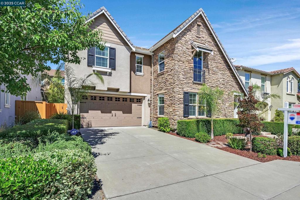 MONTEROSSO - Residential