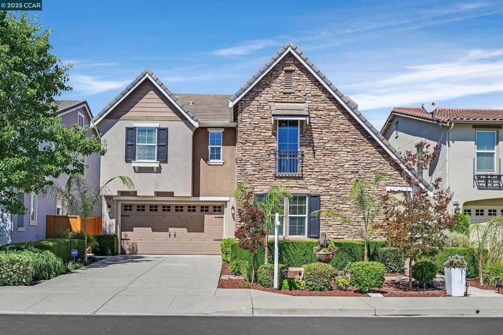 MONTEROSSO - Residential