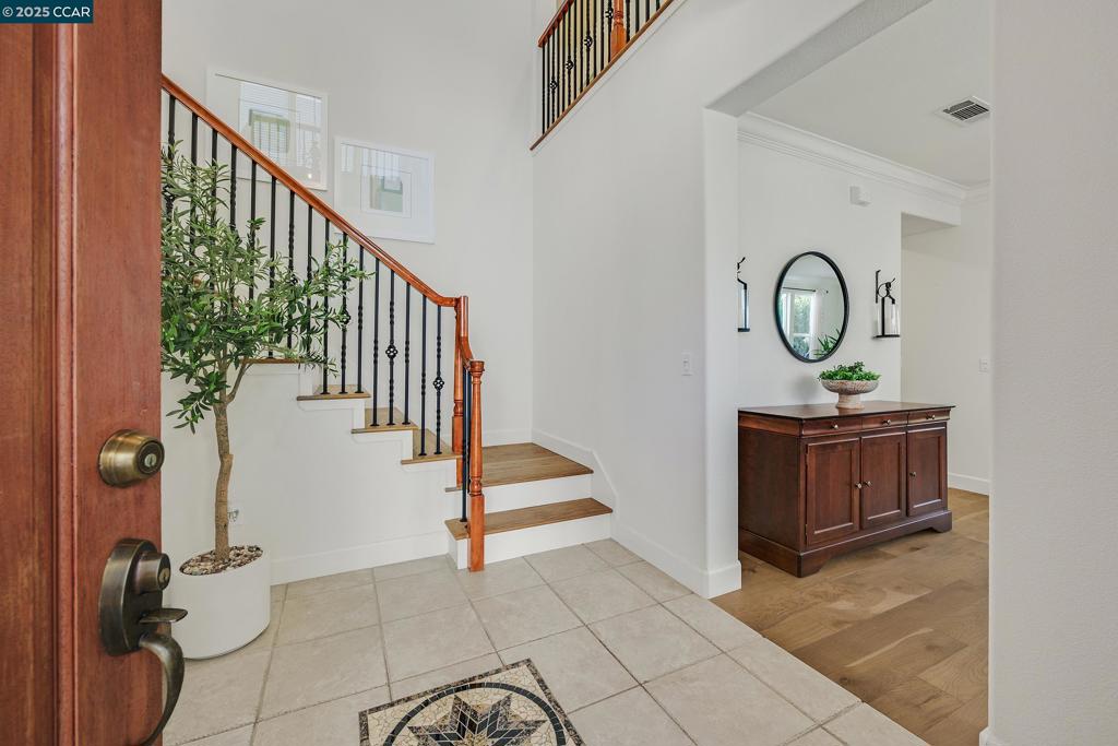 MONTEROSSO - Residential