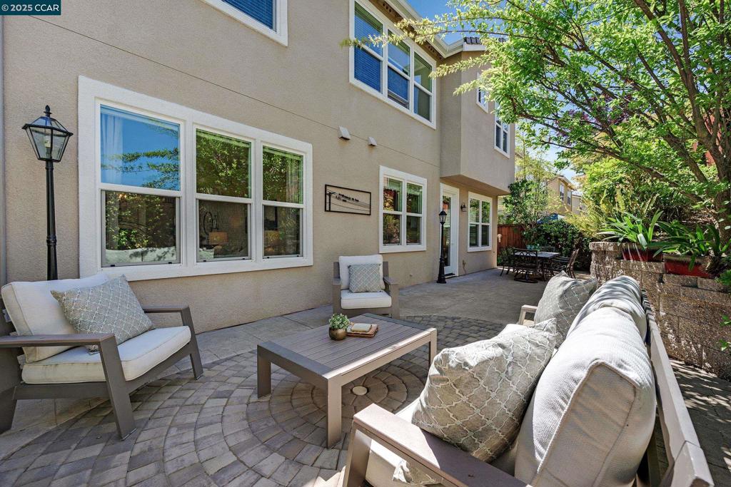 MONTEROSSO - Residential