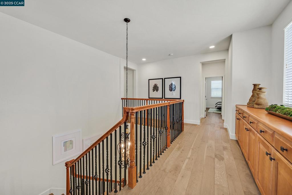 MONTEROSSO - Residential