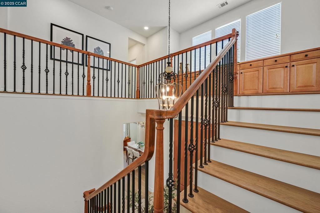 MONTEROSSO - Residential