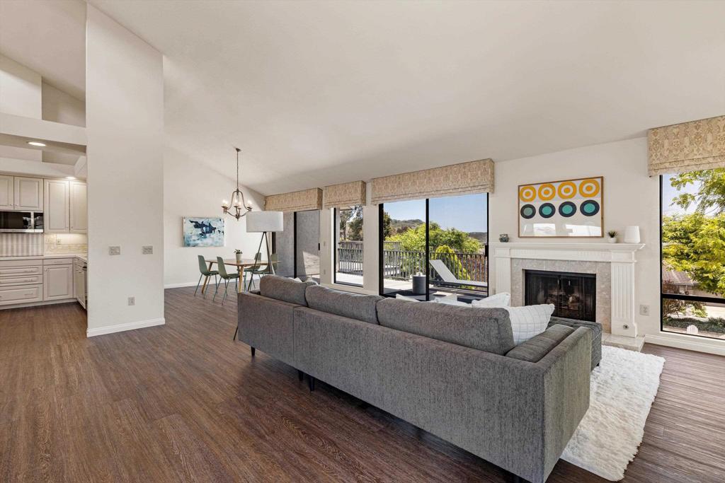 6667 La Jolla Scenic Drive South DR, La Jolla CA 92037