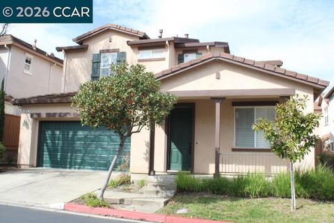 Photo of 524 524 Rosewood Ln Ln, Hercules, CA 94547 (MLS # 41125018)