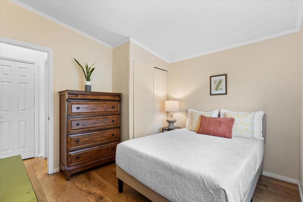 Ramon Mobile Park - Manufactured In Park