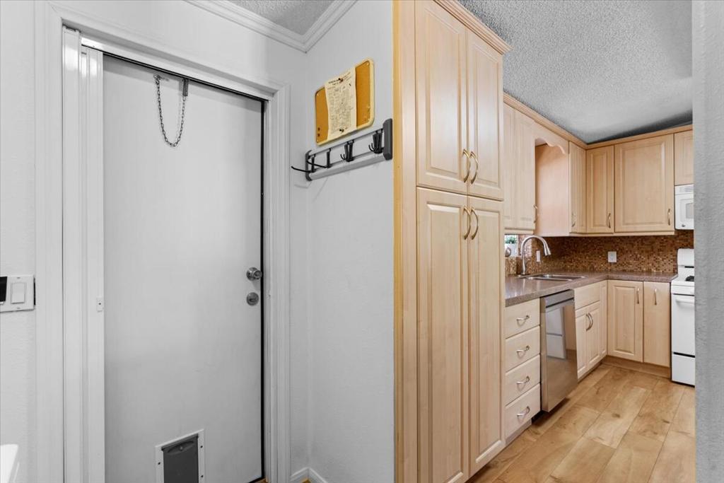 Ramon Mobile Park - Manufactured In Park