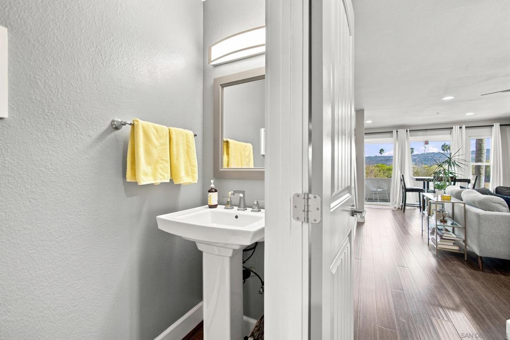 5704 Camino Del Cielo 102