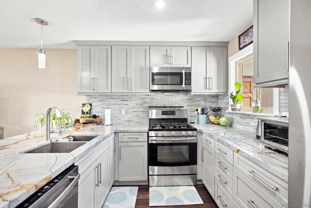 5704 Camino Del Cielo 102