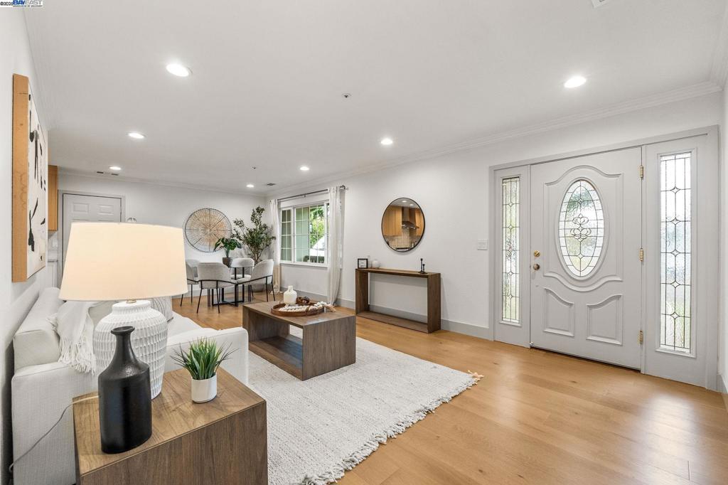 SUNNYVALE - Residential