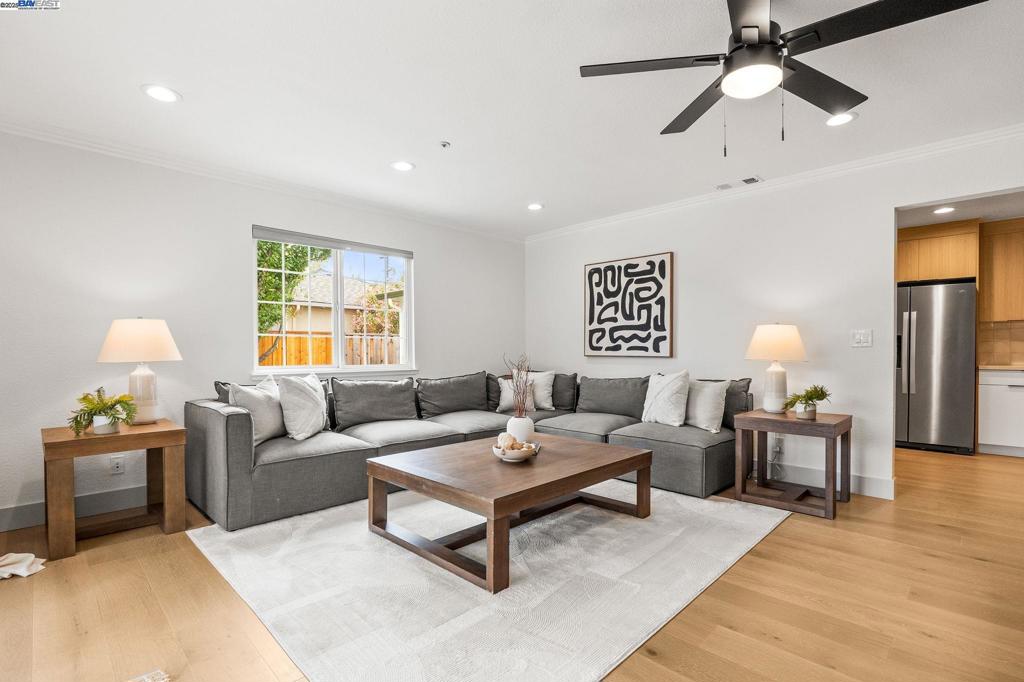 SUNNYVALE - Residential