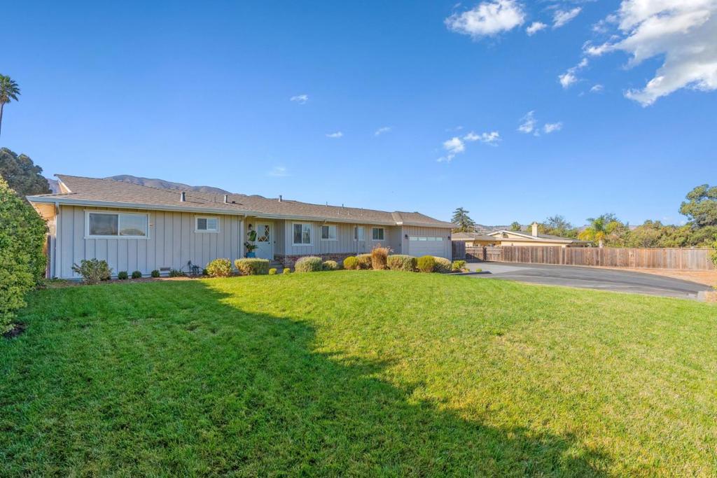 296 River Road