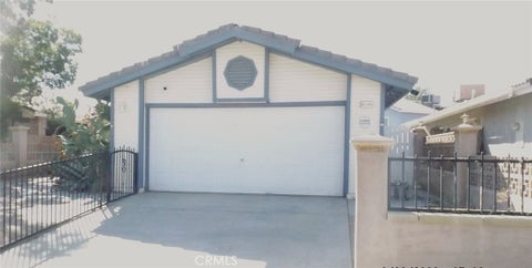Photo of 21125 Conklin BLVD, California City, CA 93505 (MLS # SR26215000)