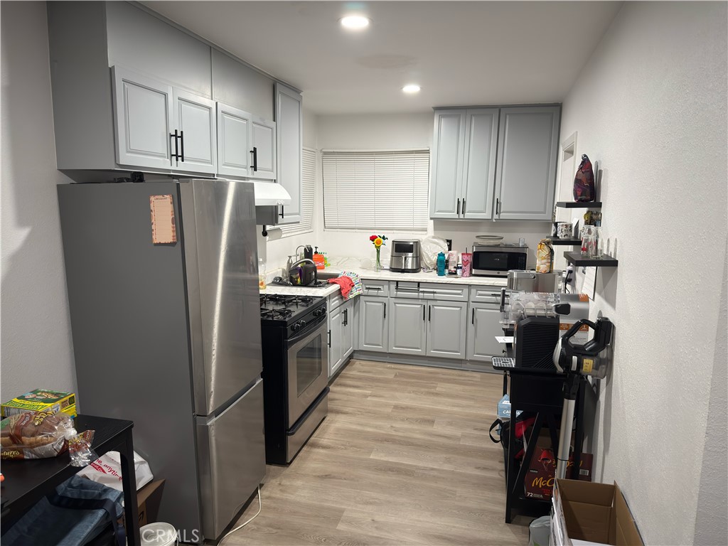 1656 W 23rd Street