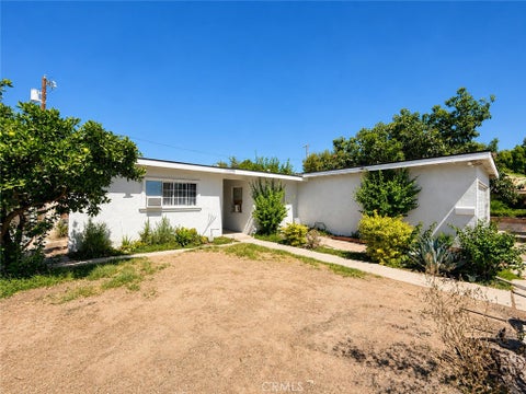 Photo of 14937 Oswald ST, Los Angeles, CA 91342 (MLS # SR26193668)