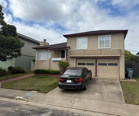 Photo of 22 Clara Avenue, South San Francisco, CA 94080 (MLS # ML82024212)
