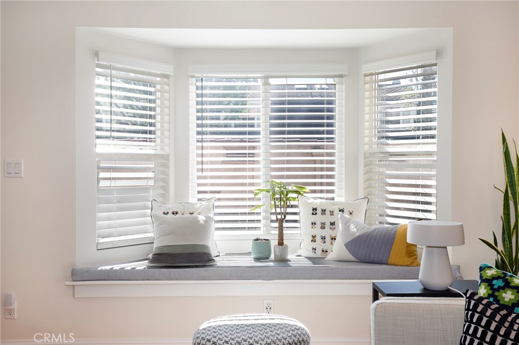 279 N Holliston Avenue 4