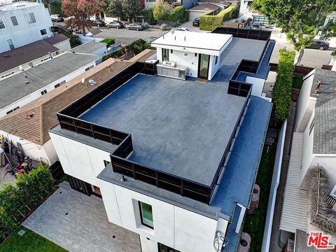 Tiny photo for 846 Dickson Street, Marina Del Rey, CA 90292 (MLS # 26642979)