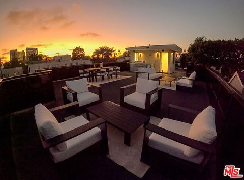 Tiny photo for 846 Dickson Street, Marina Del Rey, CA 90292 (MLS # 26642979)