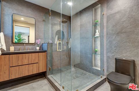 Tiny photo for 846 Dickson Street, Marina Del Rey, CA 90292 (MLS # 26642979)