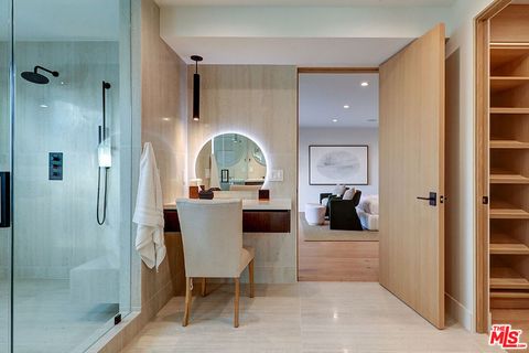 Tiny photo for 846 Dickson Street, Marina Del Rey, CA 90292 (MLS # 26642979)