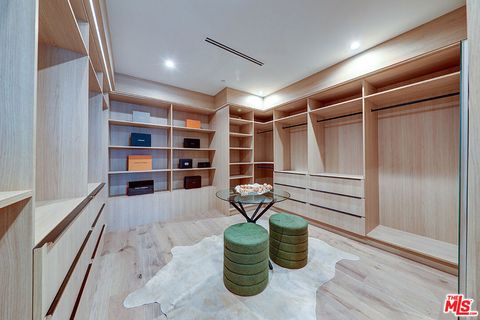 Tiny photo for 846 Dickson Street, Marina Del Rey, CA 90292 (MLS # 26642979)