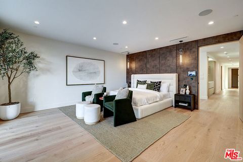 Tiny photo for 846 Dickson Street, Marina Del Rey, CA 90292 (MLS # 26642979)