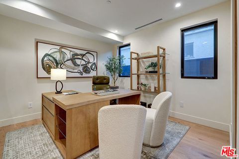 Tiny photo for 846 Dickson Street, Marina Del Rey, CA 90292 (MLS # 26642979)