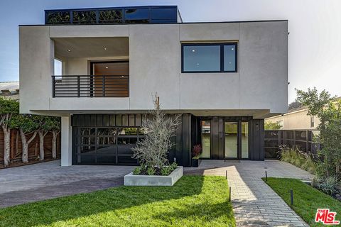 Tiny photo for 846 Dickson Street, Marina Del Rey, CA 90292 (MLS # 26642979)