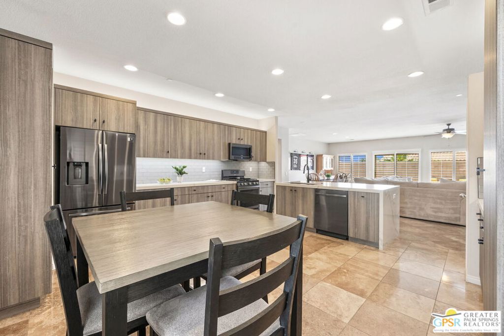 827 Alta Ridge