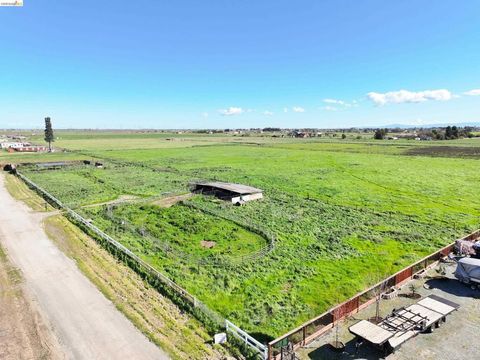 Knightsen Ave Oakley CA 94561