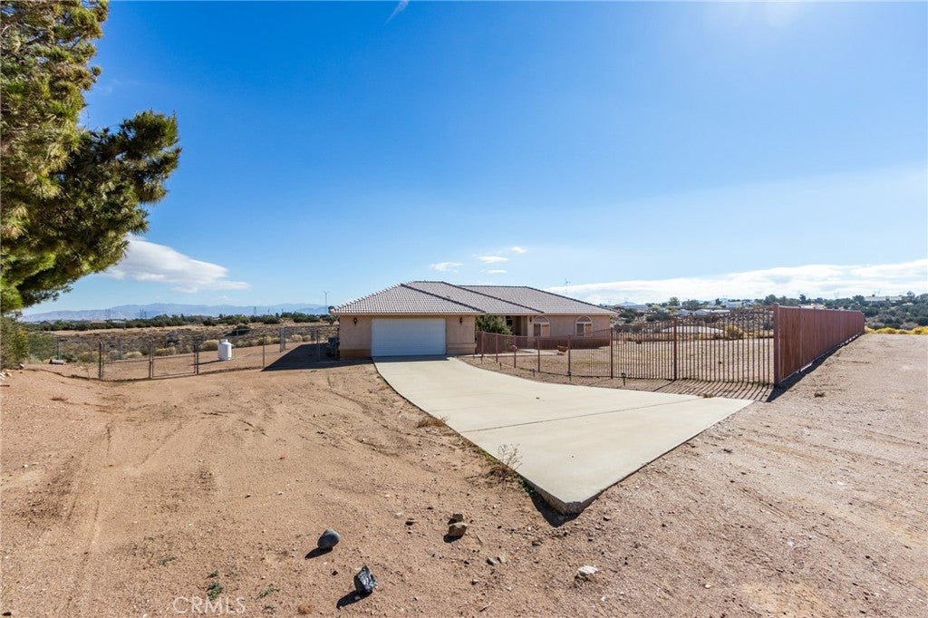 8605 Cantel Court