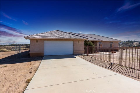 Photo of 8605 Cantel Court, Oak Hills, CA 92344 (MLS # HD26182522)
