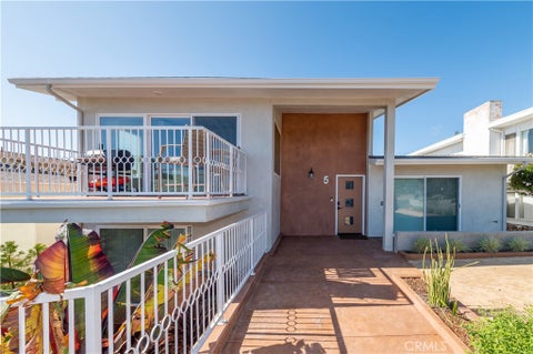 Photo of 5 Clipper Road #C, Rancho Palos Verdes, CA 90275 (MLS # SB26203373)