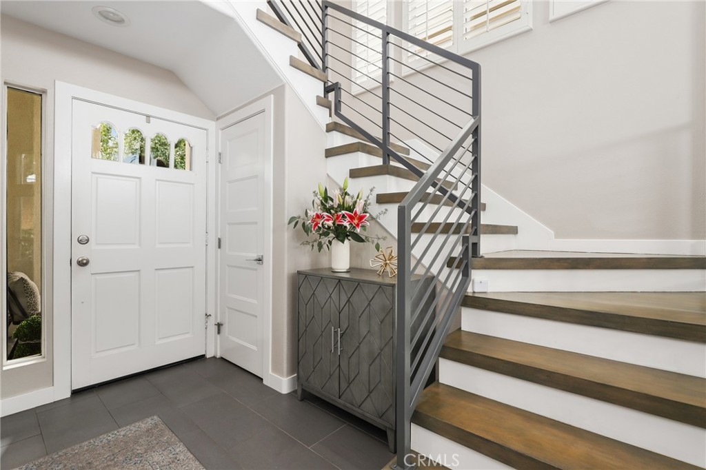 9 Robin Ridge