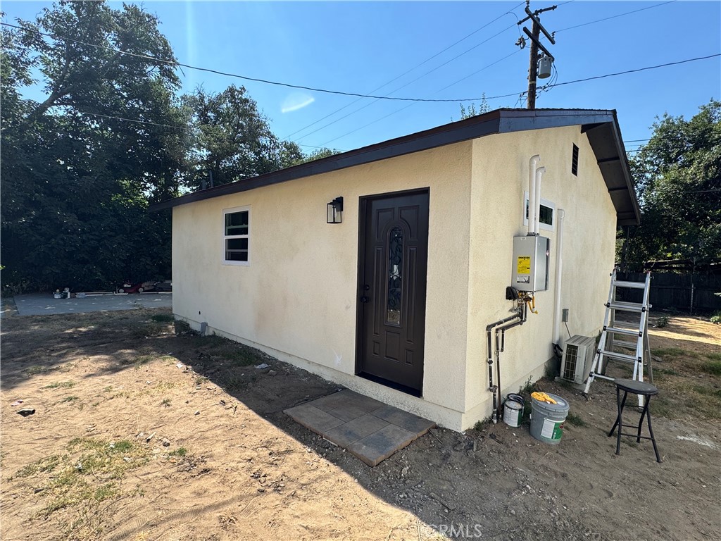 615 W 27th Street