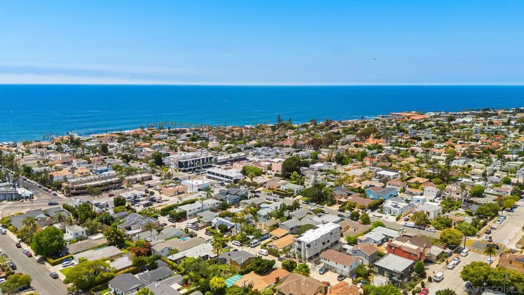 La Jolla, California 92037, United States, 4 Bedrooms Bedrooms, ,3 BathroomsBathrooms,Residential,Active,175673