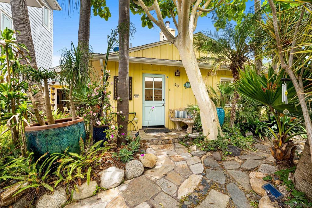 619 Bonair Way