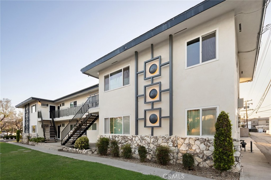 9025 Mills Ave checks the right boxes. No local rent control, steady income, and headache-free operations in a reliable pocket of LA County. Offered to the market for the first time in over 30 years, 9025 Mills Avenue is a well-maintained 10-unit complex in East Whittier, that offers both stable income and a convenient location. Built in 1960, the property includes (4) 2-bdrm. units and (6) 1-bdrm. units, that have been consistently maintained by long-term ownership. All units feature dual-pane windows, and select units have balconies or patios. Offered at a 5.30% CAP and 12.19 GRM on current rents, the property offers solid in-place income, with projected stabilization at 6.34% CAP and 10.73 GRM after interior updates. Market rents in the area support approx. 13% rental upside. 9025 Mills is not subject to local rent control, allowing for full CPI-based increases under statewide AB 1482 guidelines (currently 8.8% - buyer to verify). Located just south of Whittier Blvd, 9025 Mills is walkable to a mix of cafes, grocers, and daily retail. It’s also just over a mile from both The Quad at Whittier and Whittwood Town Center, two of the city’s largest shopping hubs. In addition, the property is located 0.5 miles from Whittier Hospital Medical Center (employs approx. 3,700 people). For someone looking to hold long-term and avoid unnecessary headaches, 9025 Mills Ave checks the right boxes. Steady income and headache-free operations in a reliable pocket of LA County.