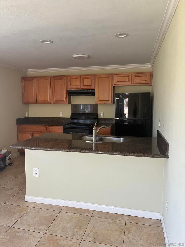 2817 Iris Ave A, San Ysidro CA 92173