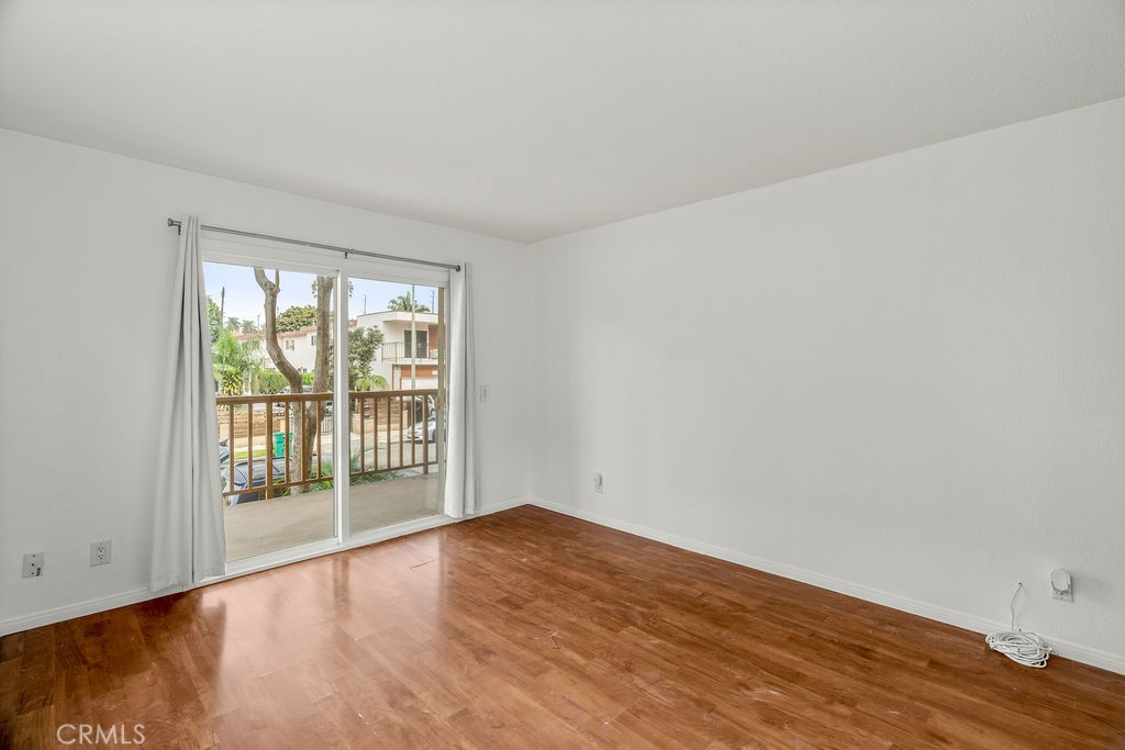 Circle (CA) - Residential Lease