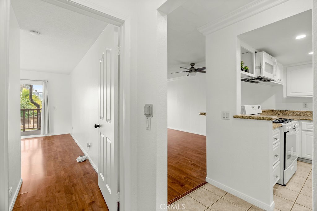 Circle (CA) - Residential Lease