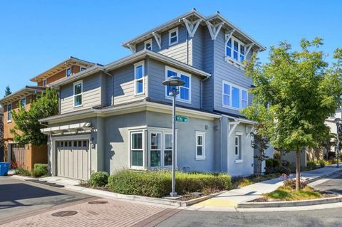 Photo of 3103 Mena DR, San Mateo, CA 94403 (MLS # ML82054640)