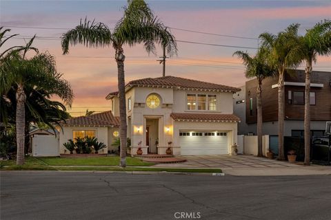 Photo of 9112 Playa Drive, Huntington Beach, CA 92646 (MLS # PW25174184)