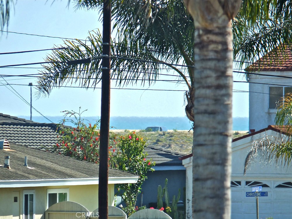 9112 Playa Drive