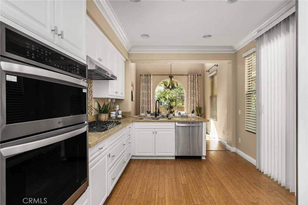 125 Chantilly, Irvine CA 92620 - Photo 13