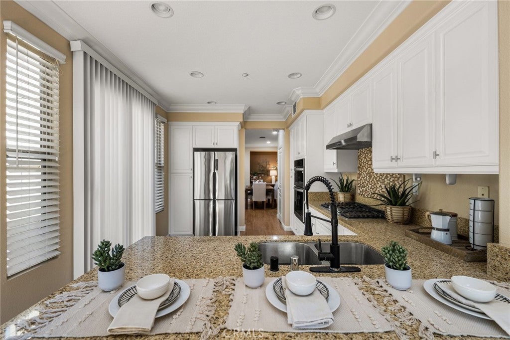 125 Chantilly, Irvine CA 92620 - Photo 20