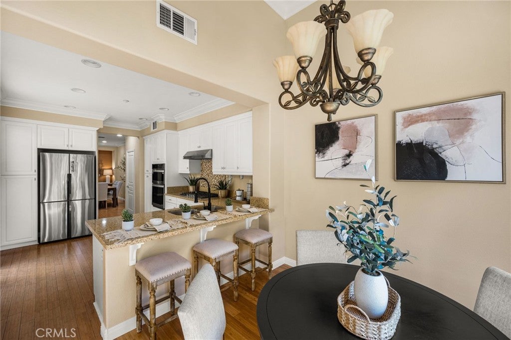 125 Chantilly, Irvine CA 92620 - Photo 17