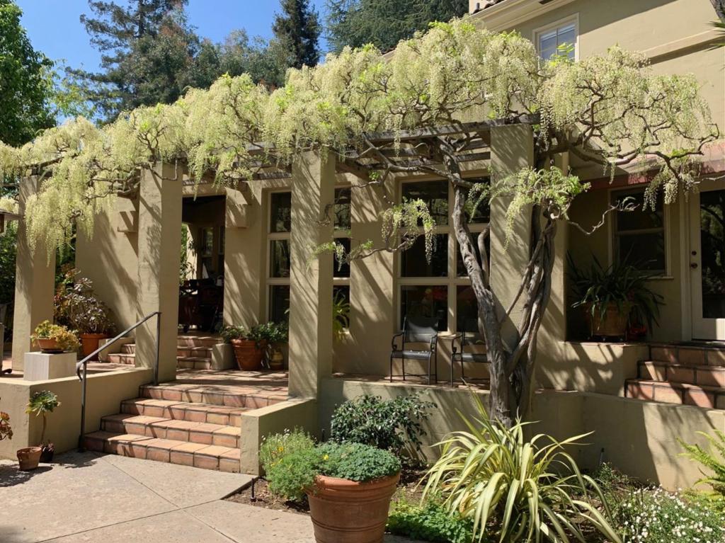 125 Los Altos Avenue